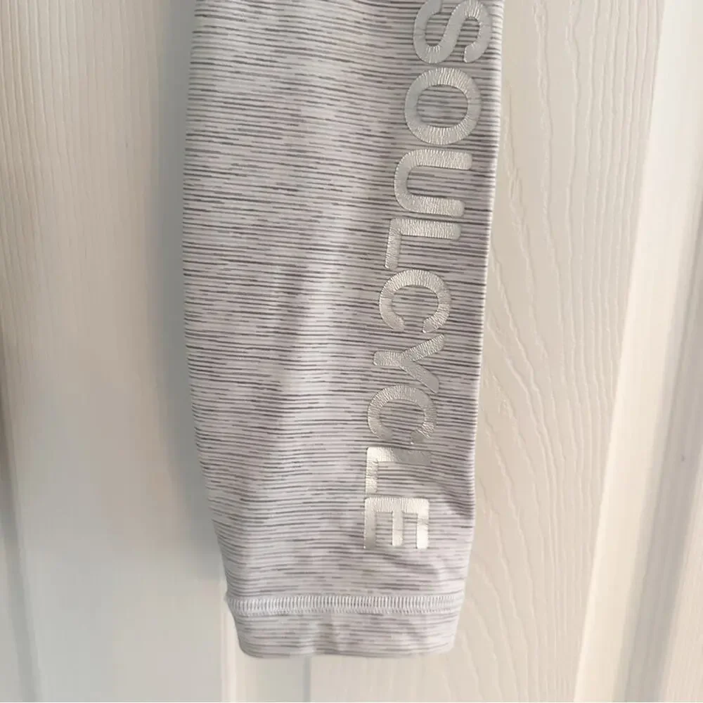 Lululemon Wunder Under High Rise Legging SOULCYCLE Leg Spellout Yoga Pants Sz 4
